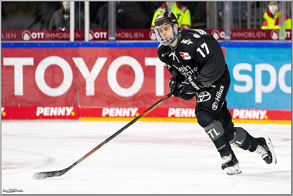 PENNY DEL;  Koelner Haie - Wolfsburg Grizzlys; Koeln, 17.03.2021